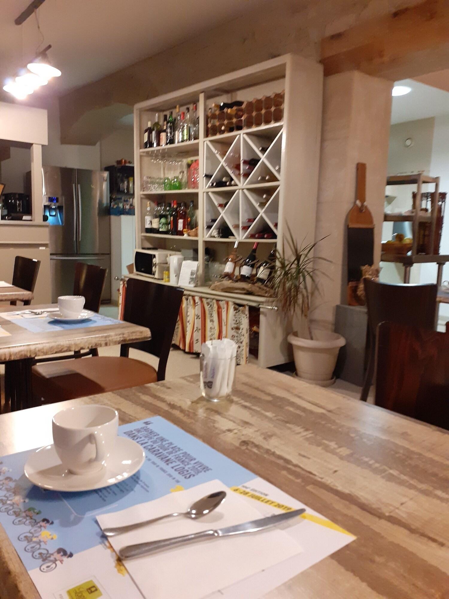 Vista Lobby Hôtel Restaurant Le Clos Des Capitelles