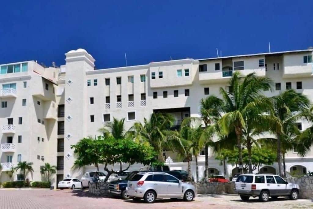 Vista Exterior Cancun Plaza Condo Hotel