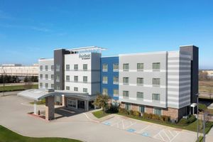 Alojamiento - Fairfield Inn & Suites Dallas West/i-30