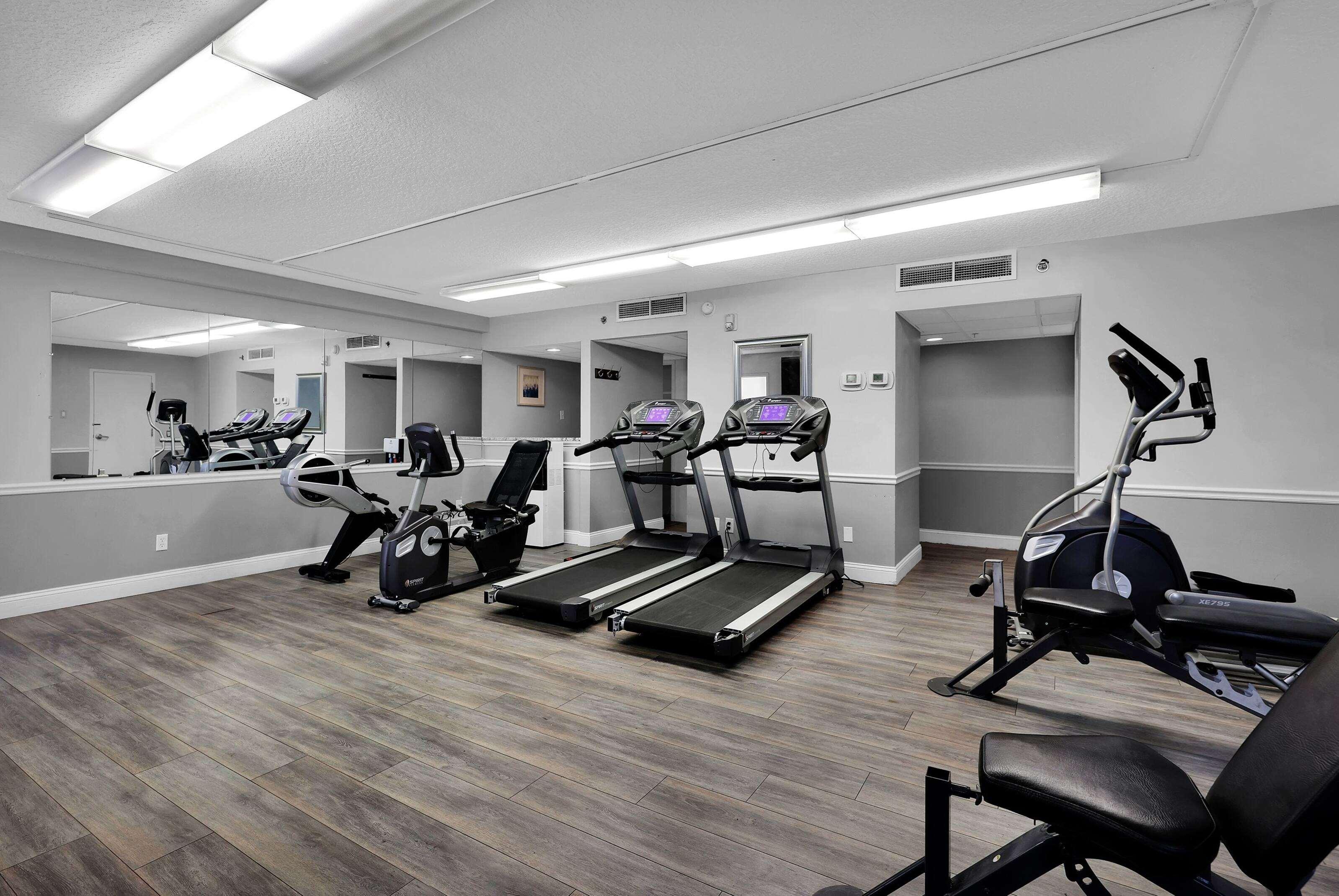 Instalaciones Recreativas Ramada by Wyndham Jacksonville I-95 by Butler Blvd