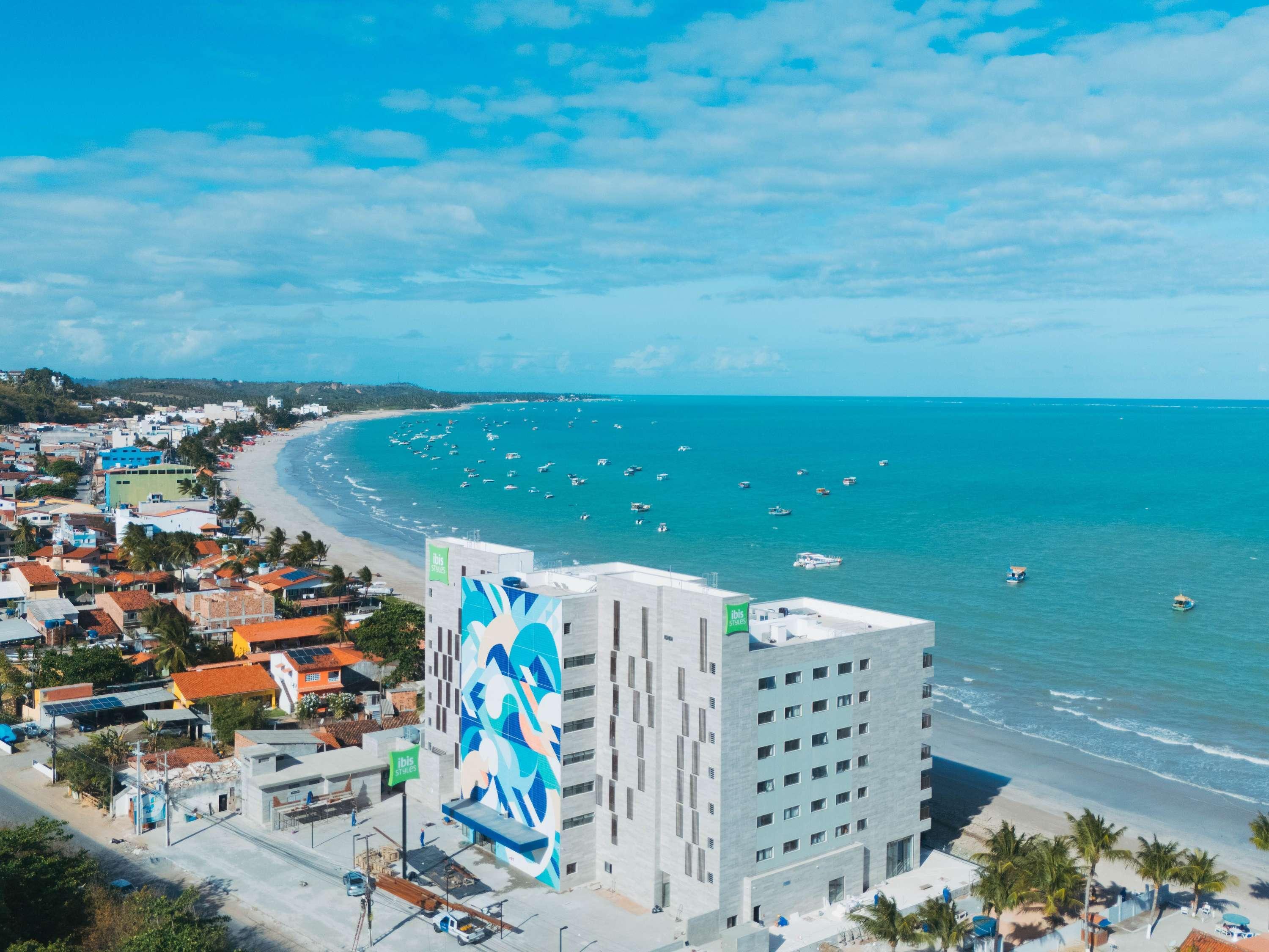 Vista Exterior Ibis Styles Maragogi