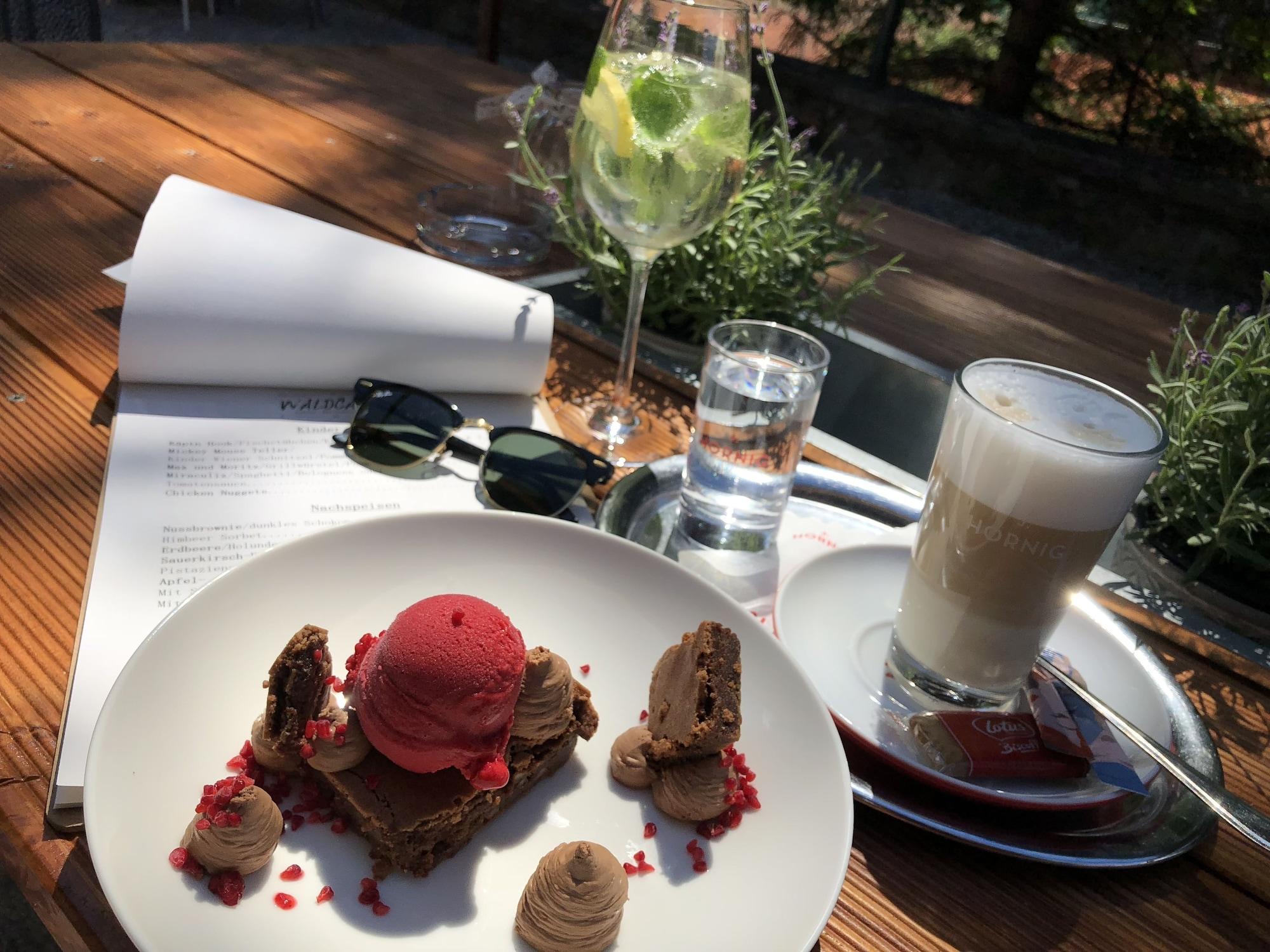 Comodidades del Alojamiento Gasthof Waldcafe