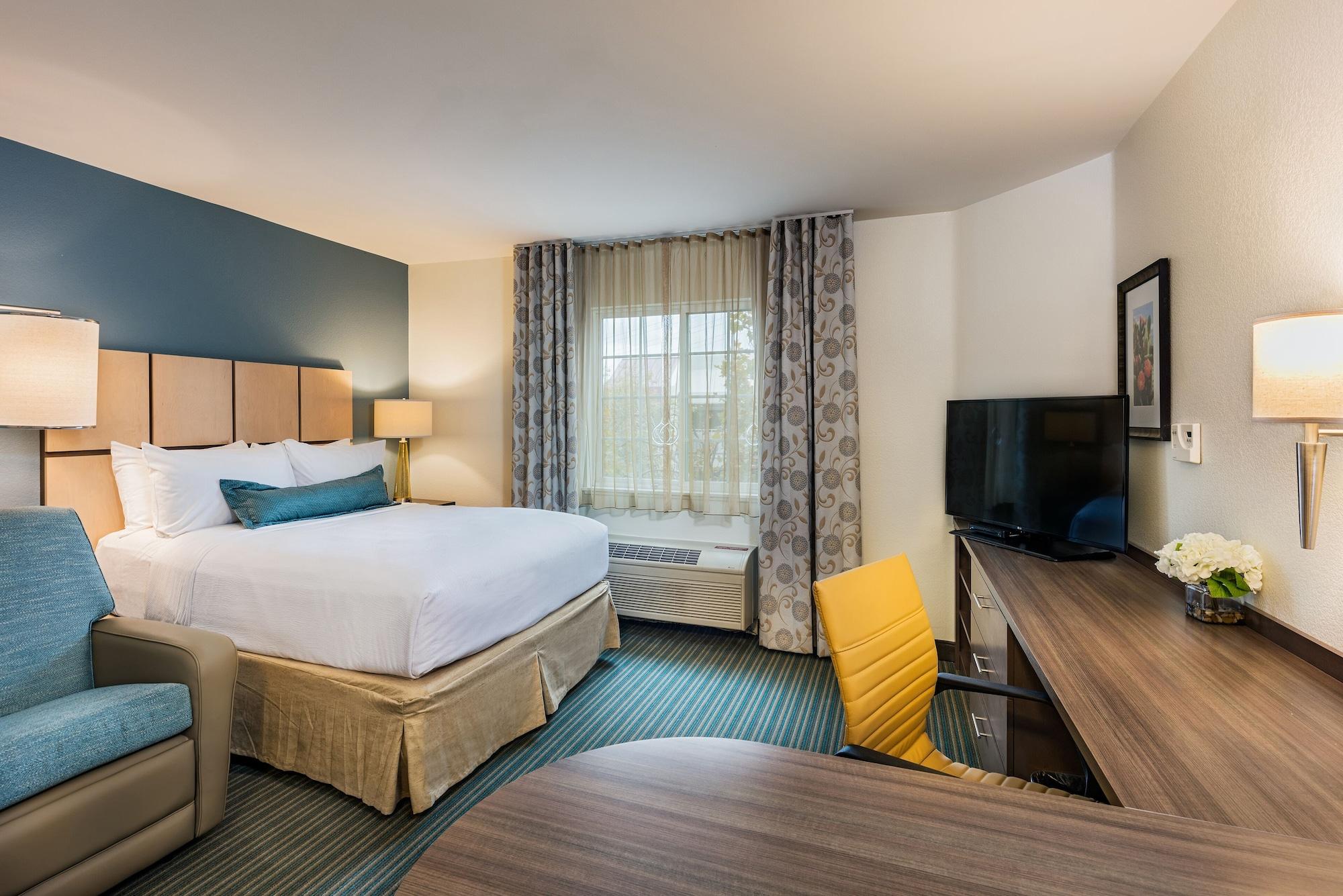 Habitación Candlewood Suites Anaheim - Resort Area by IHG