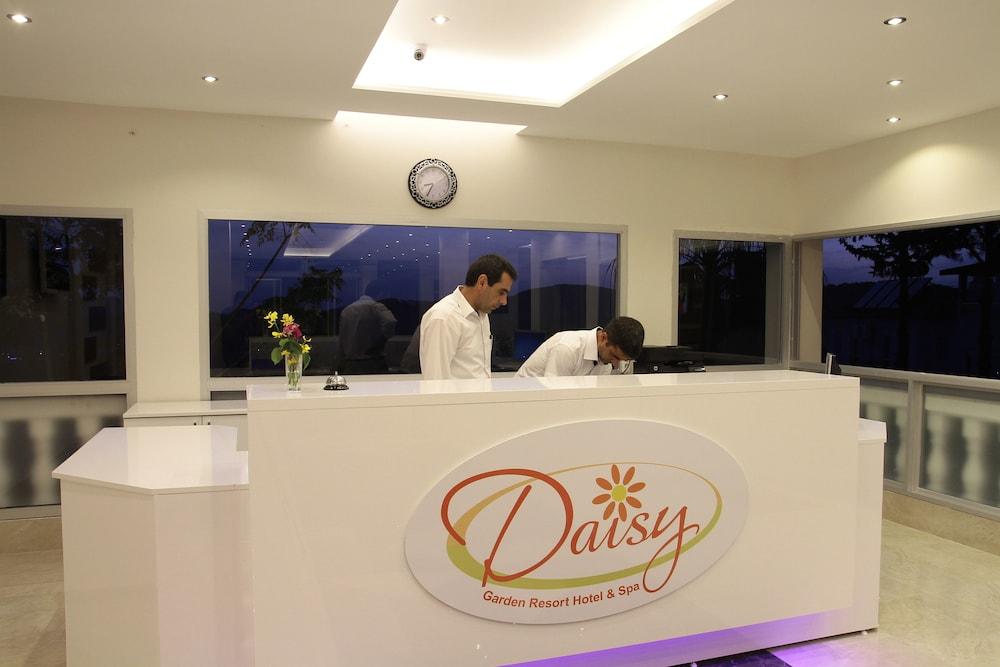 Vista Lobby Daisy Garden Resort Hotel - All Inclusive
