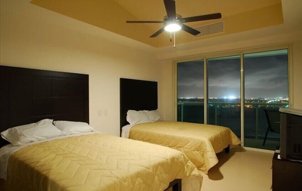 Bay View Grand Porto Fino - Hoteles en Zona Hotelera de Cancún