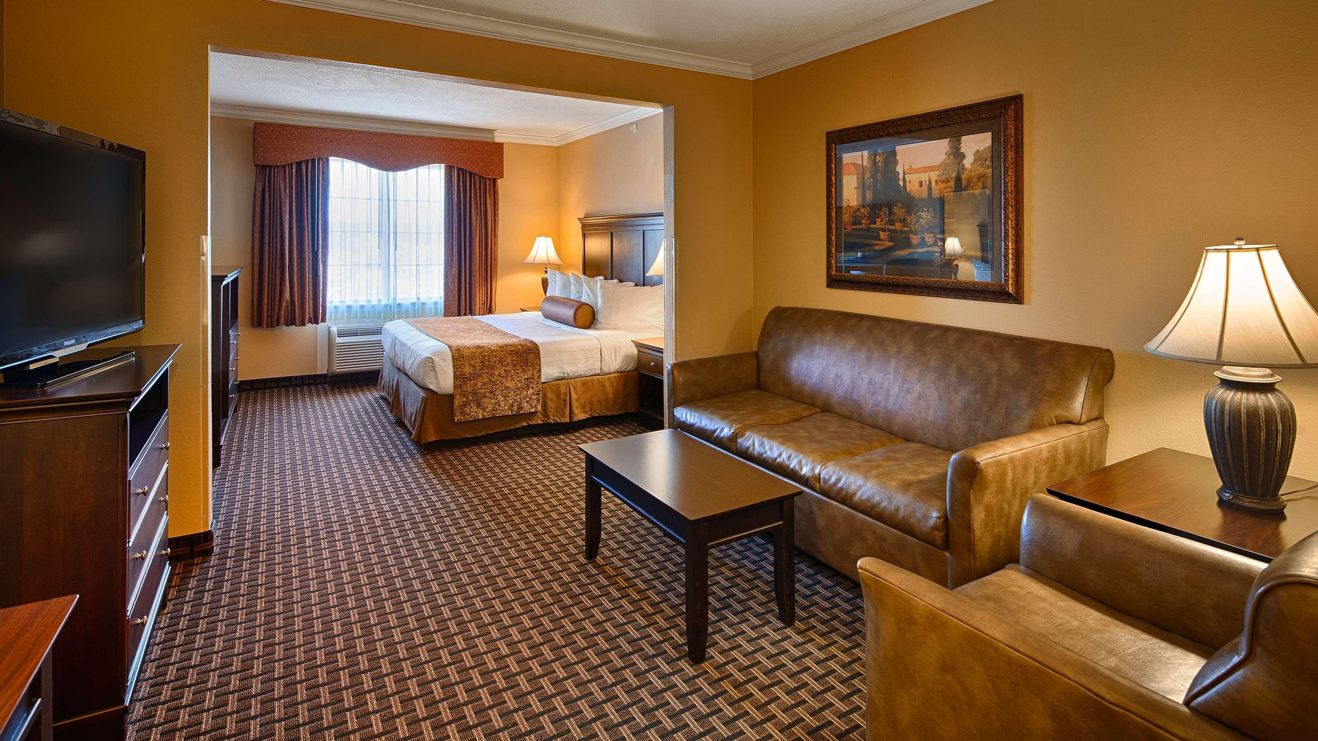 Vista Exterior Best Western Plus Southpark Inn & Suites