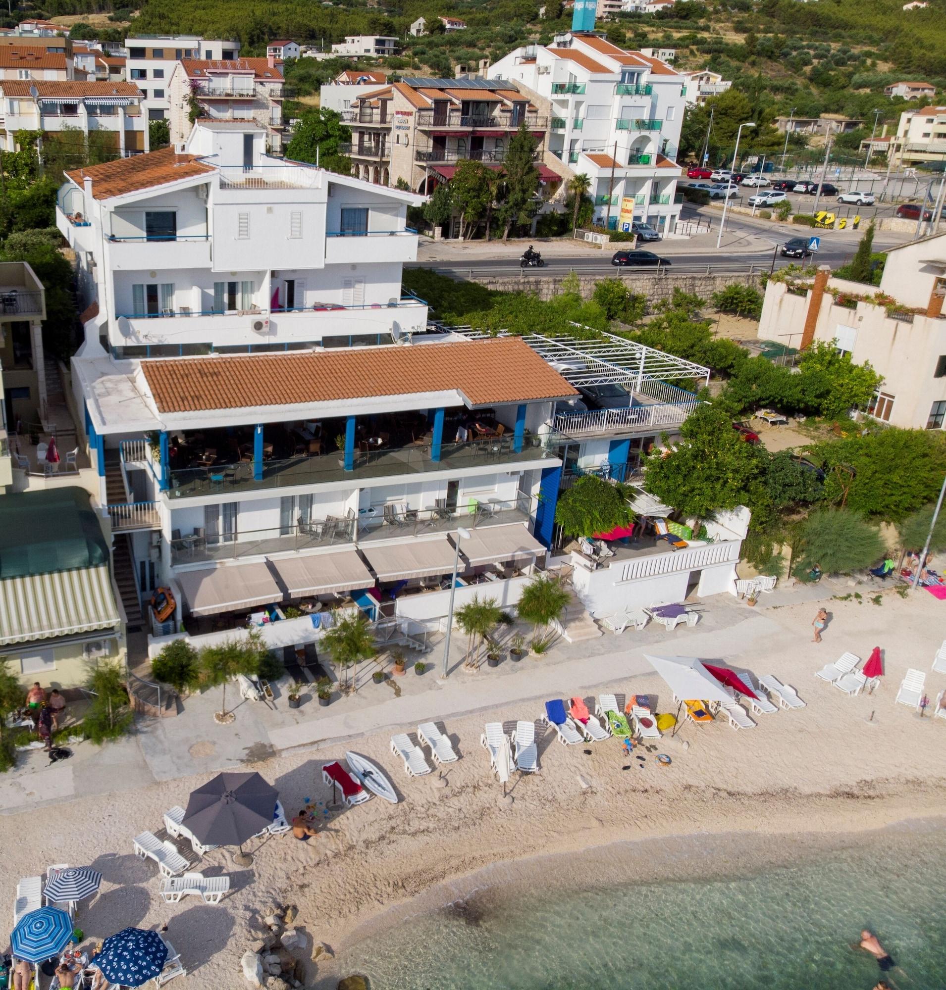 Vista Exterior Beachfront Apartmants Zanic