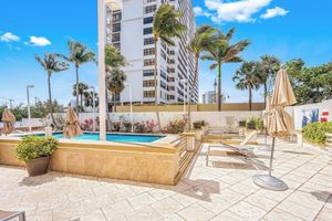 Alojamiento - Luxury Hotel GalleryOne by The Sea-Fort Lauderdale