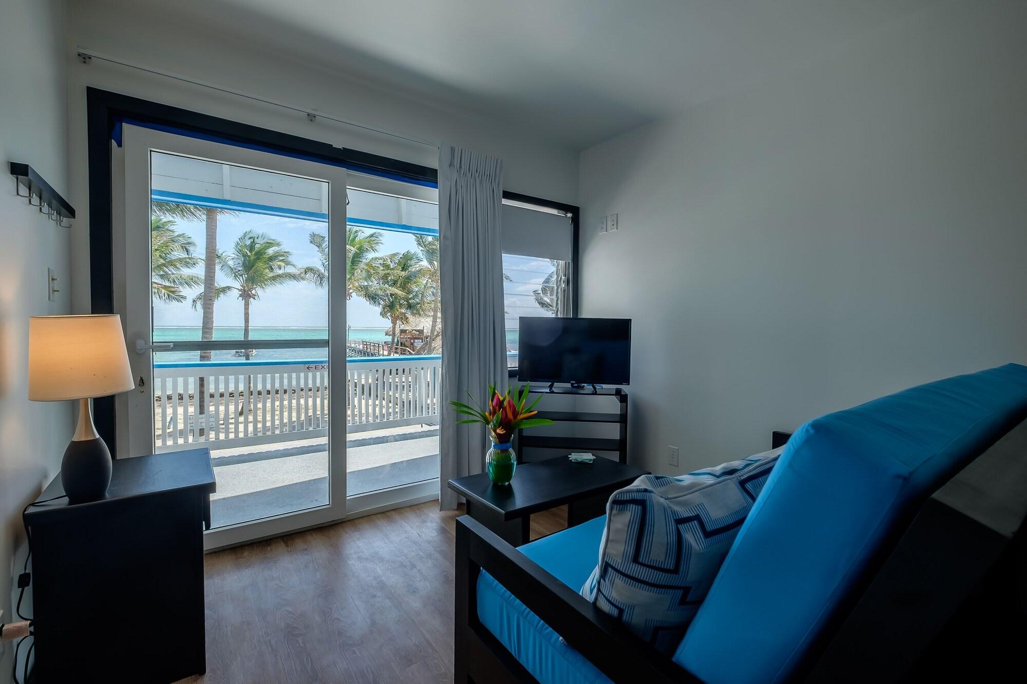 Comodidades del Alojamiento Aqua Vista Beachfront Suites