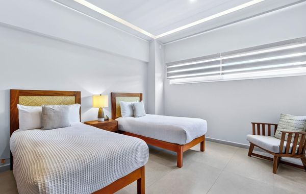 Beachfront 2BR - Pools & Balcony Views - Hoteles 3 estrellas en Puerto Vallarta, México