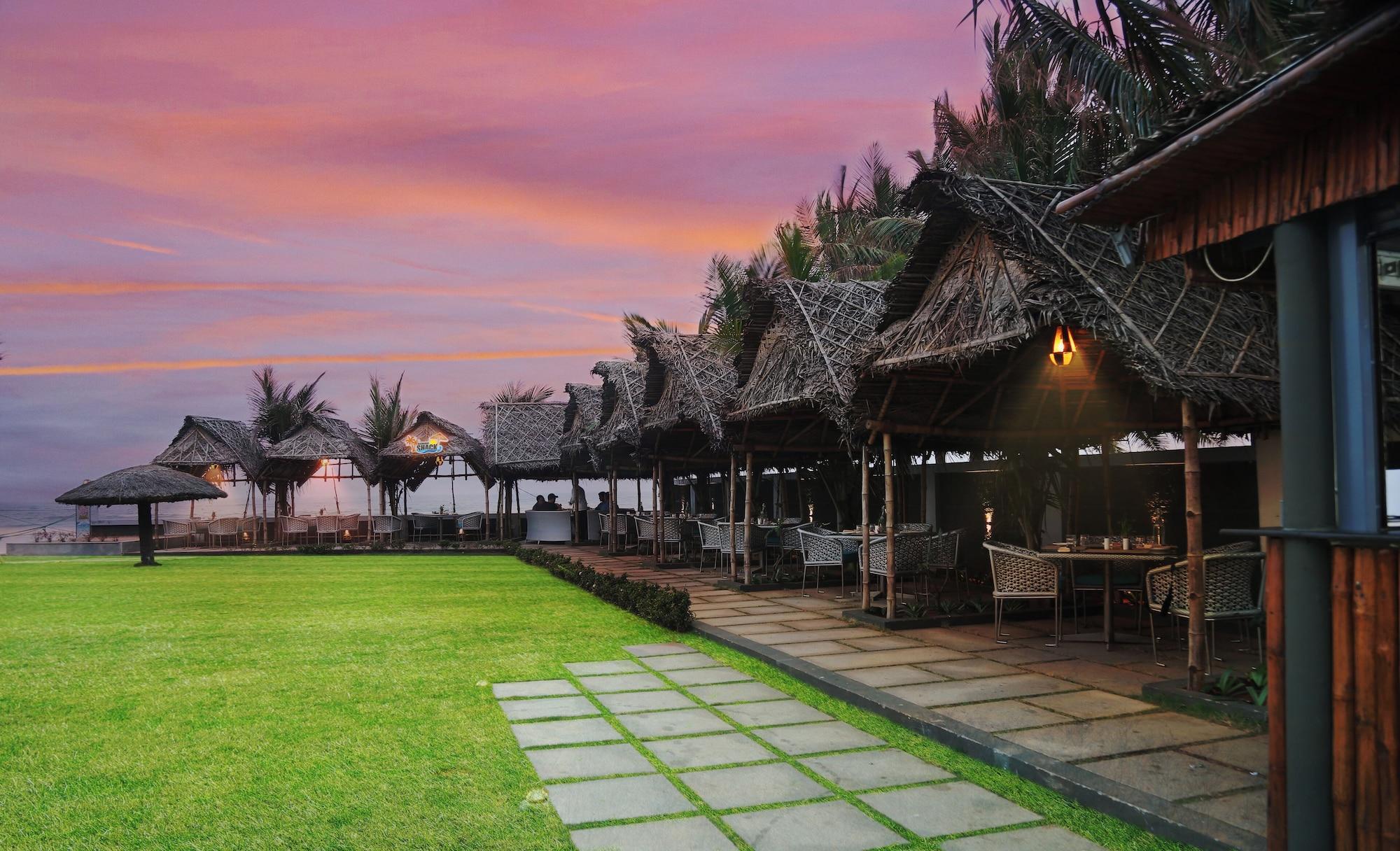 Restaurant Welcomhotel by ITC Hotels, Kences Palm Beach, Mamallapuram