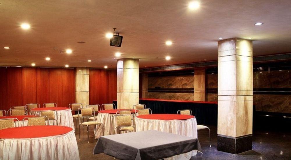 Salón de Baile OYO 1764 Hotel Maruti Lodging