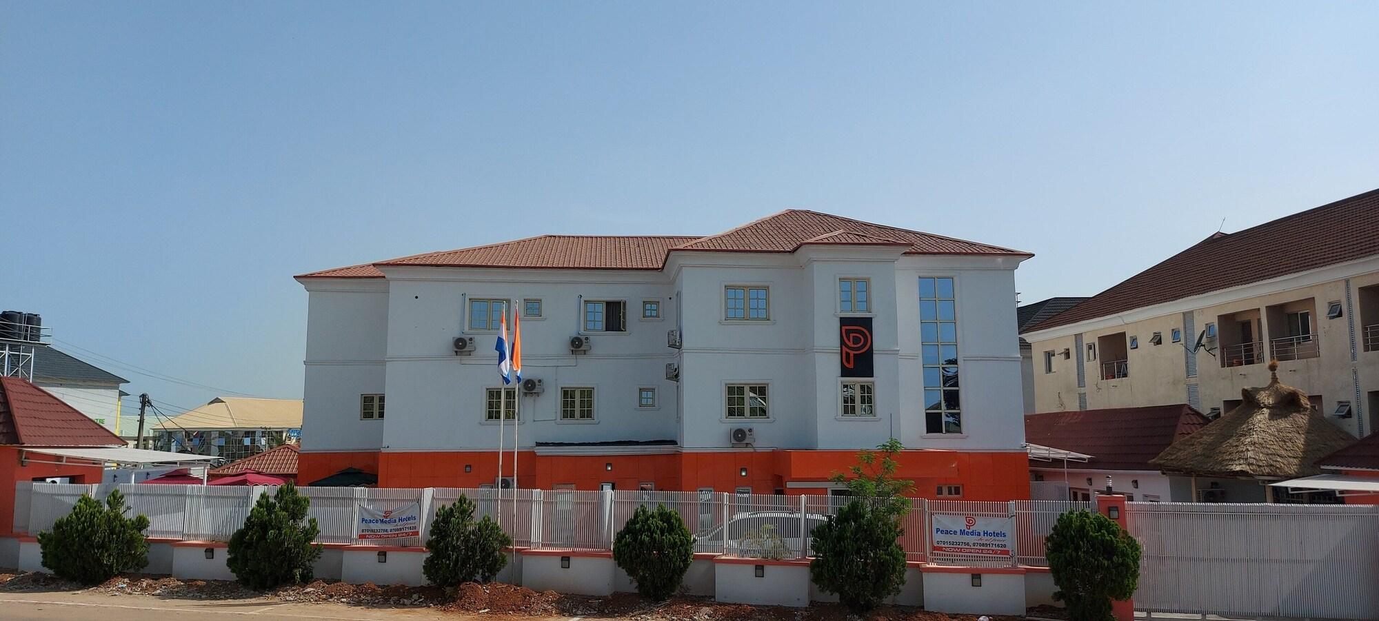 Varios Peace Media Hotels Gwarimpa