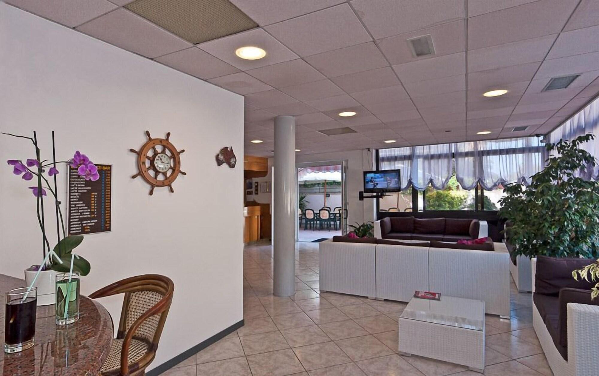 Vista Lobby Hotel Prestige