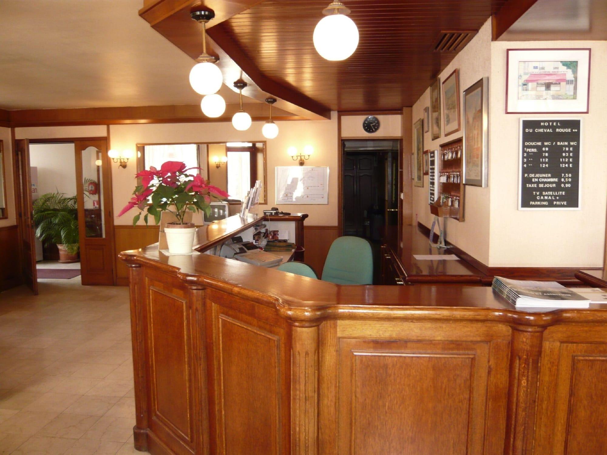 Vista Lobby Hotel du Cheval Rouge