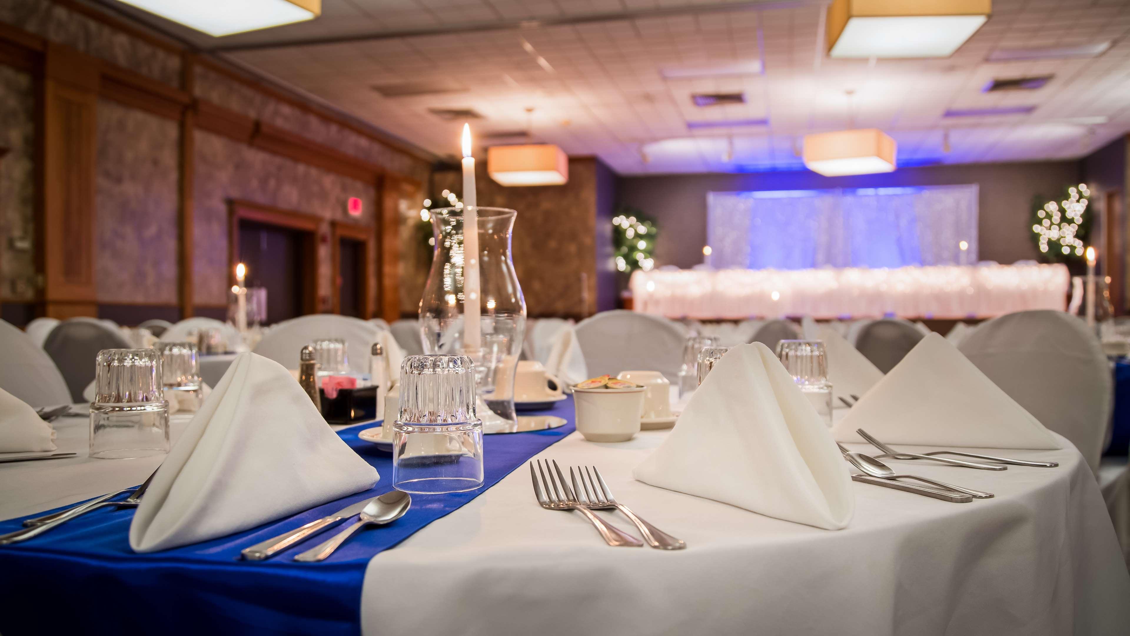 Centro de Negocios Best Western Holiday Lodge