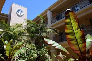 Alquiler Vacacional - 307 Casa Bella 2 Bedroom Condo by Redawning