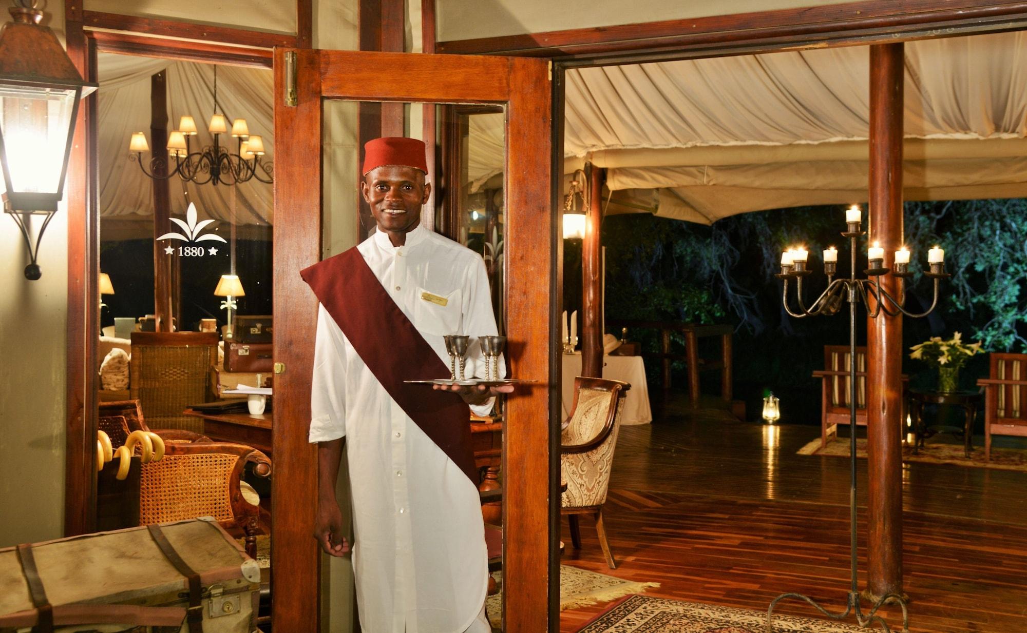 Vista Lobby Hamiltons Tented Camp