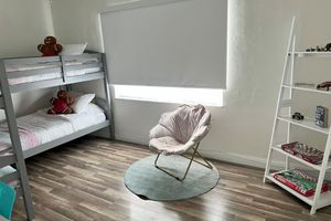 Alquiler Vacacional - Poolside Retreat Haven close to MIA Airport