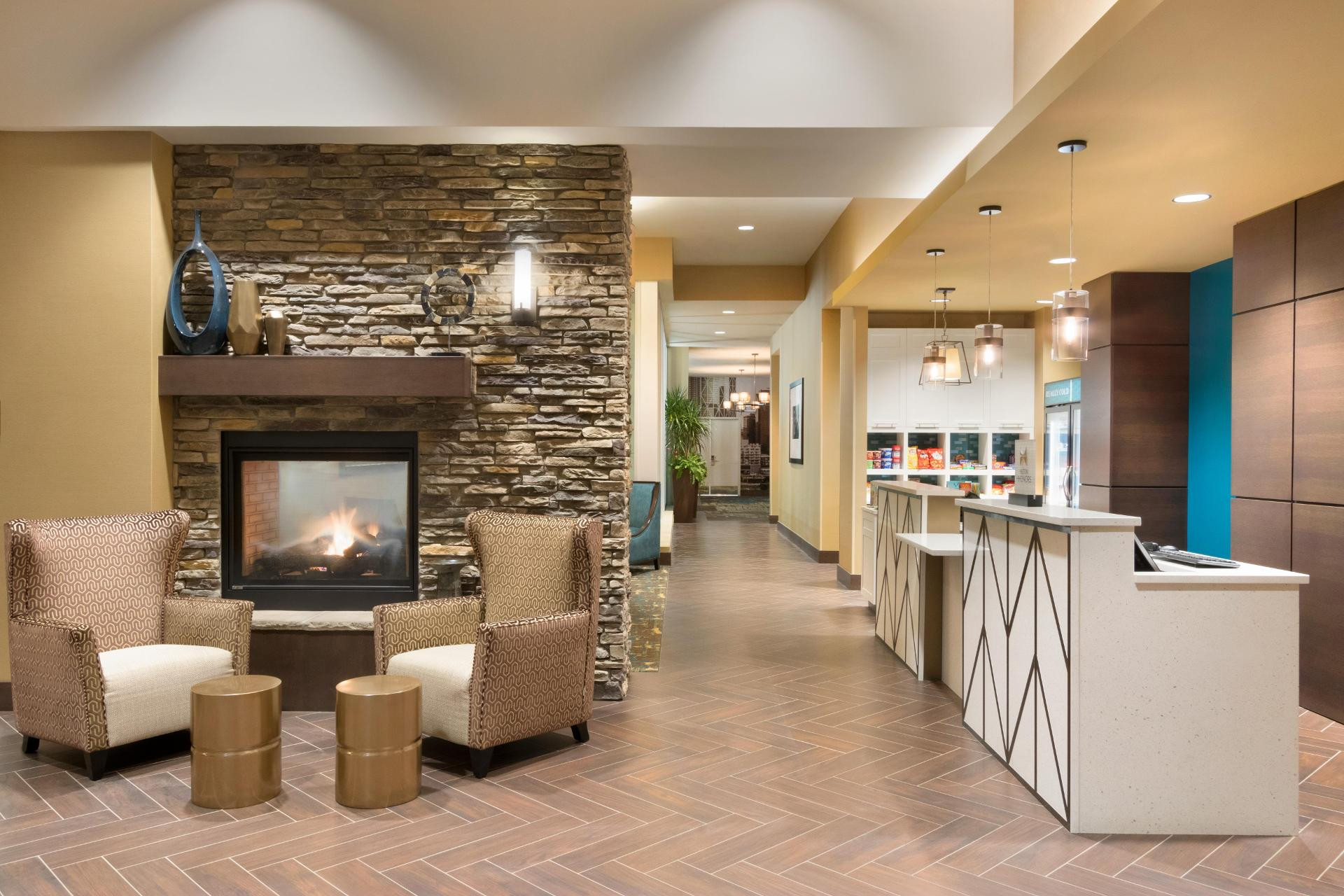 Vista Lobby Homewood Suites by Hilton Calgary Downtown