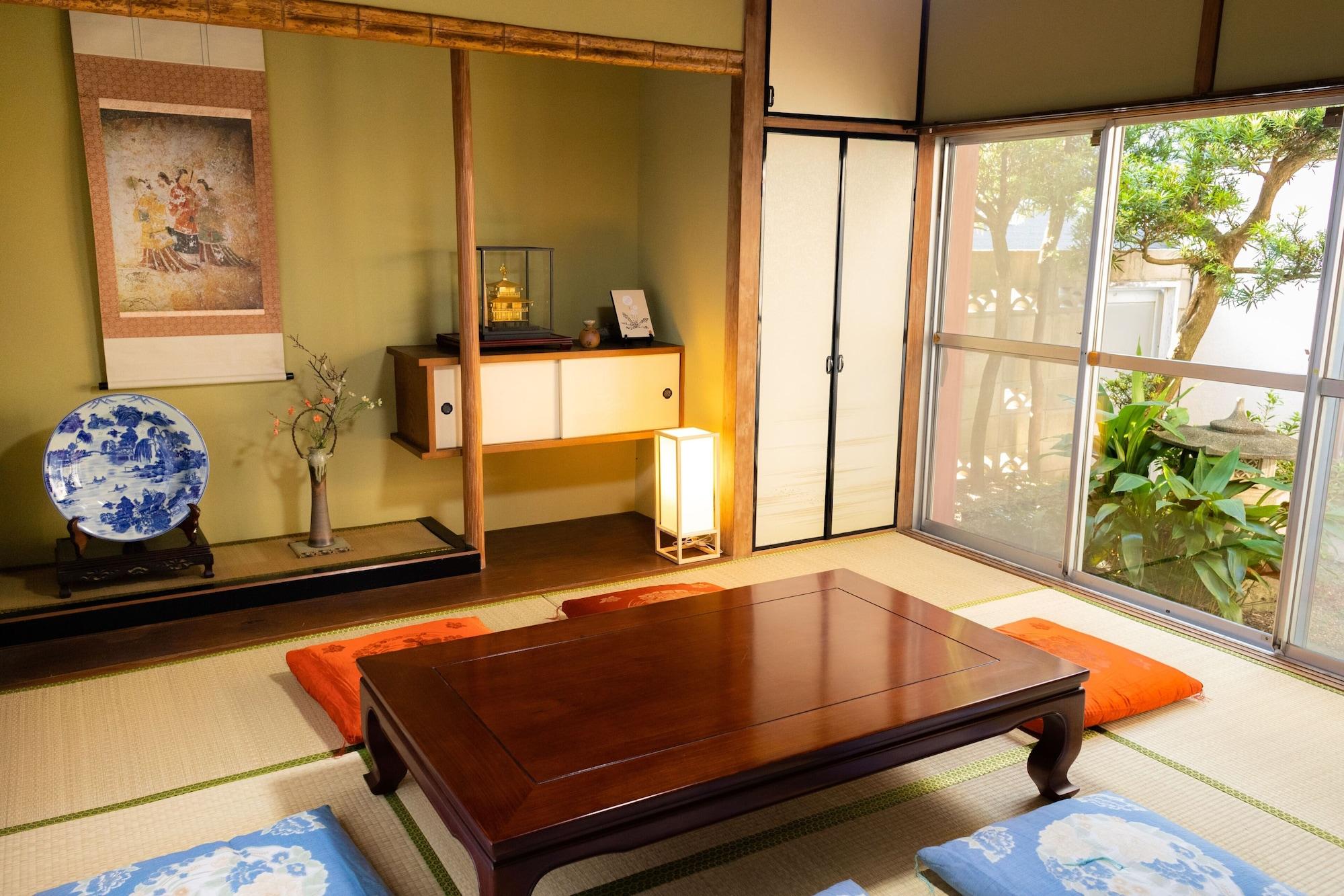 Vista Lobby Guesthouse Hajimari - Hostel