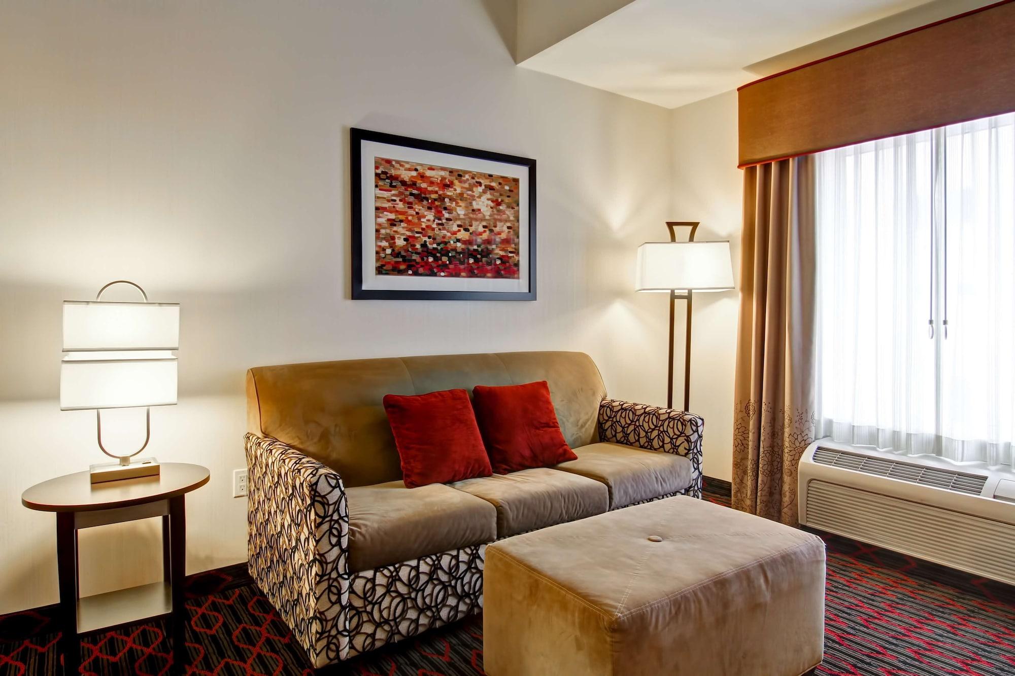 Habitación Hampton Inn & Suites by Hilton Red Deer