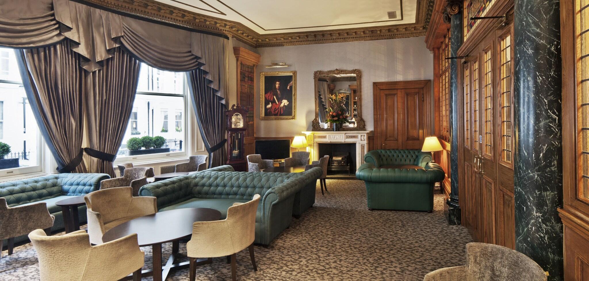 Vista Exterior Gem Strathmore Hotel