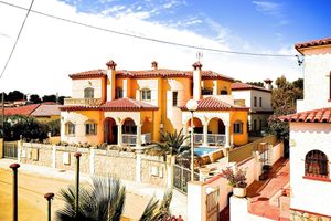 Alquiler Vacacional - Beach villa with pool up to 6 pers., best location, no traffic, and ambience, air conditioning