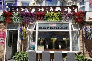 Alojamiento - The Beverley Hotel