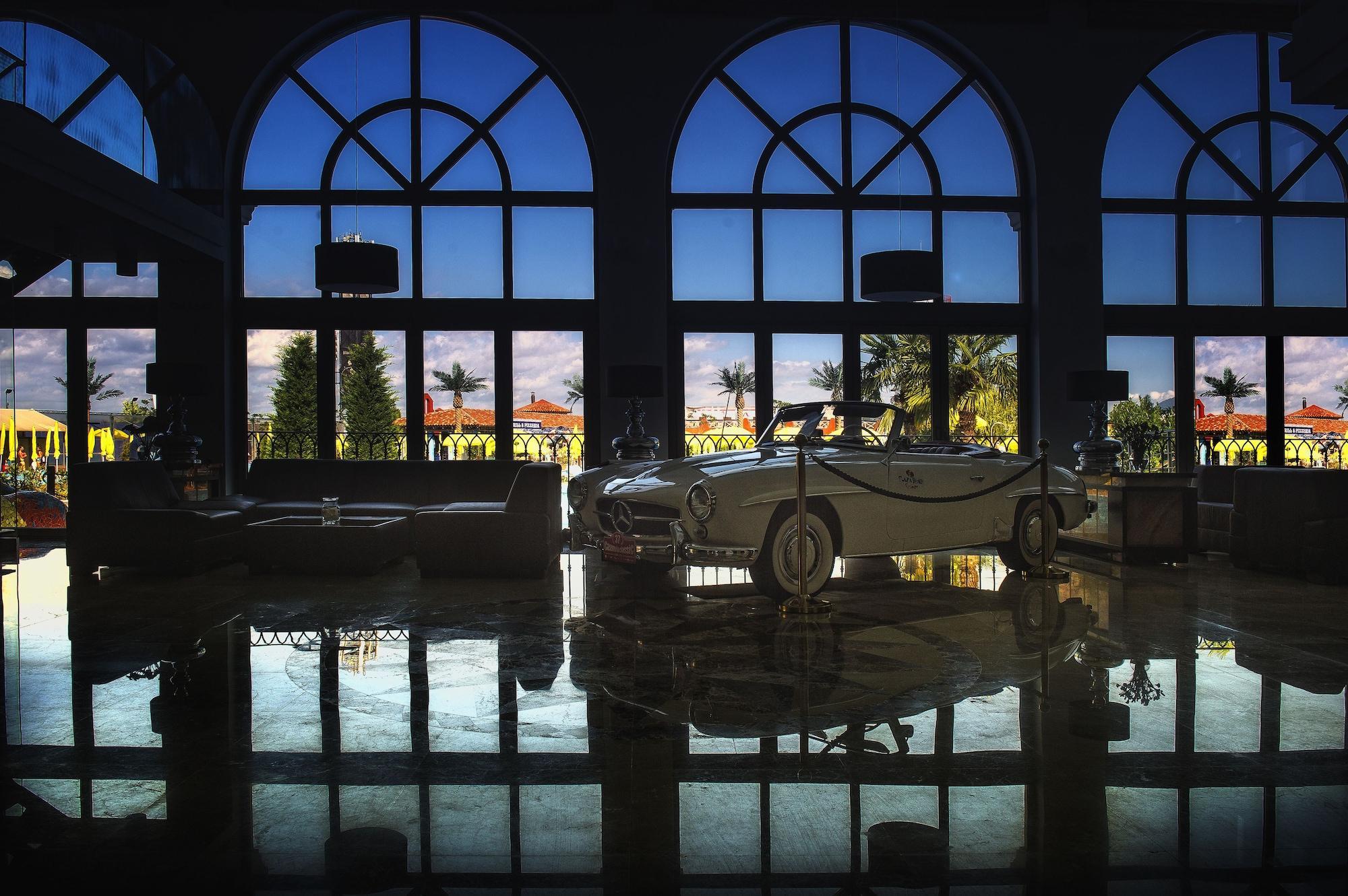 Vista Lobby Villa Plaza Boutique Hotel & Spa