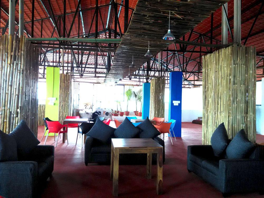 Comodidades del Alojamiento Vedanta Wake Up - Coorg, Madikeri Town Center