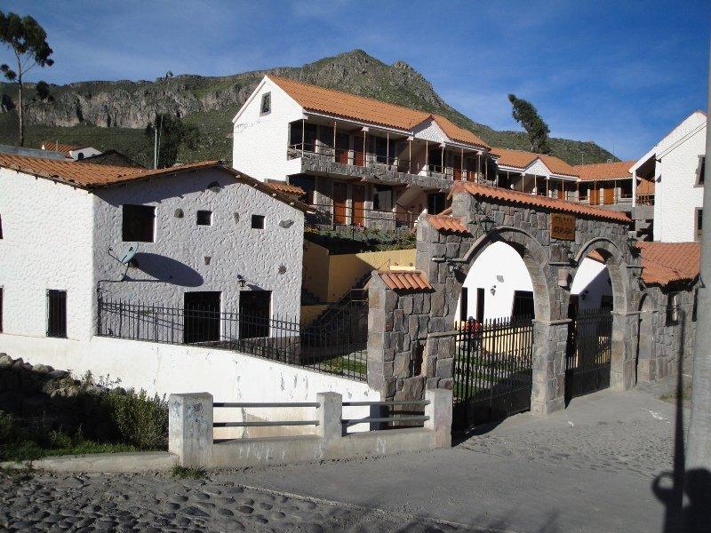Vista Exterior Hotel Granada