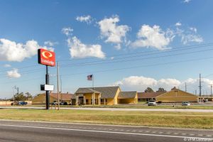 Alojamiento - Econo Lodge