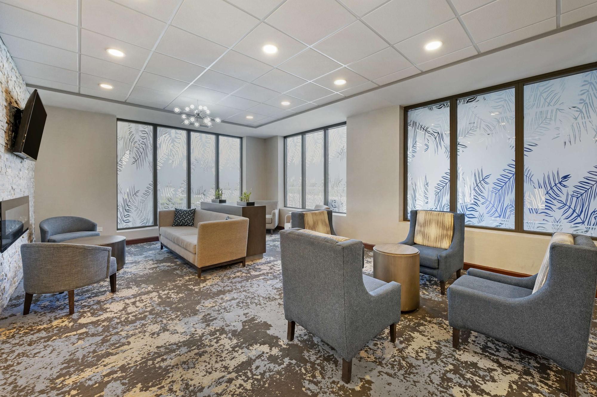 Vista Lobby Best Western Plus South Holland/Chicago Southland