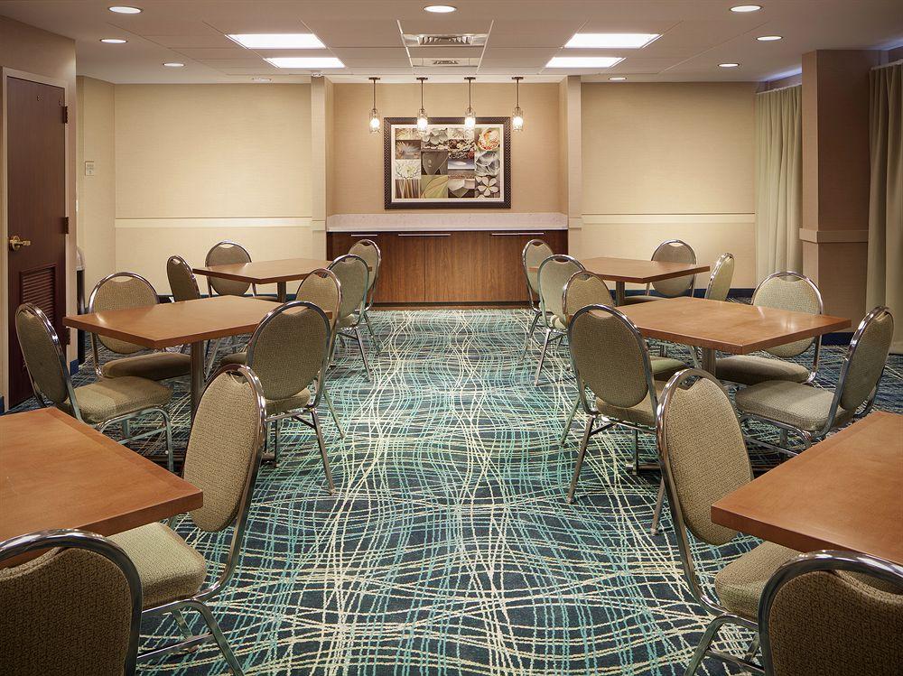 Restaurant Springhill Suites By Marriott Boca Raton