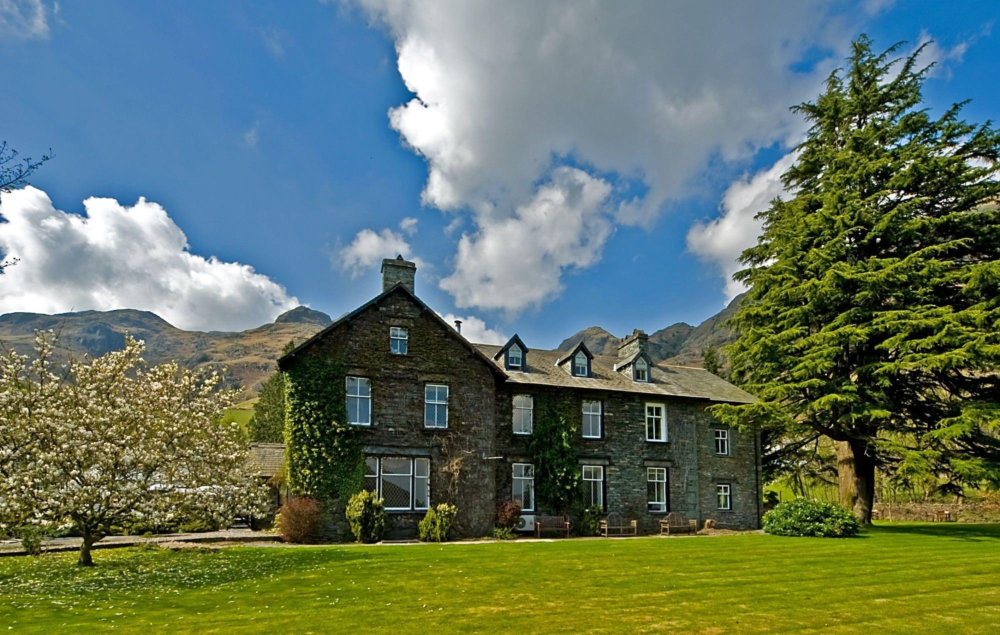 Vista Exterior New Dungeon Ghyll Hotel