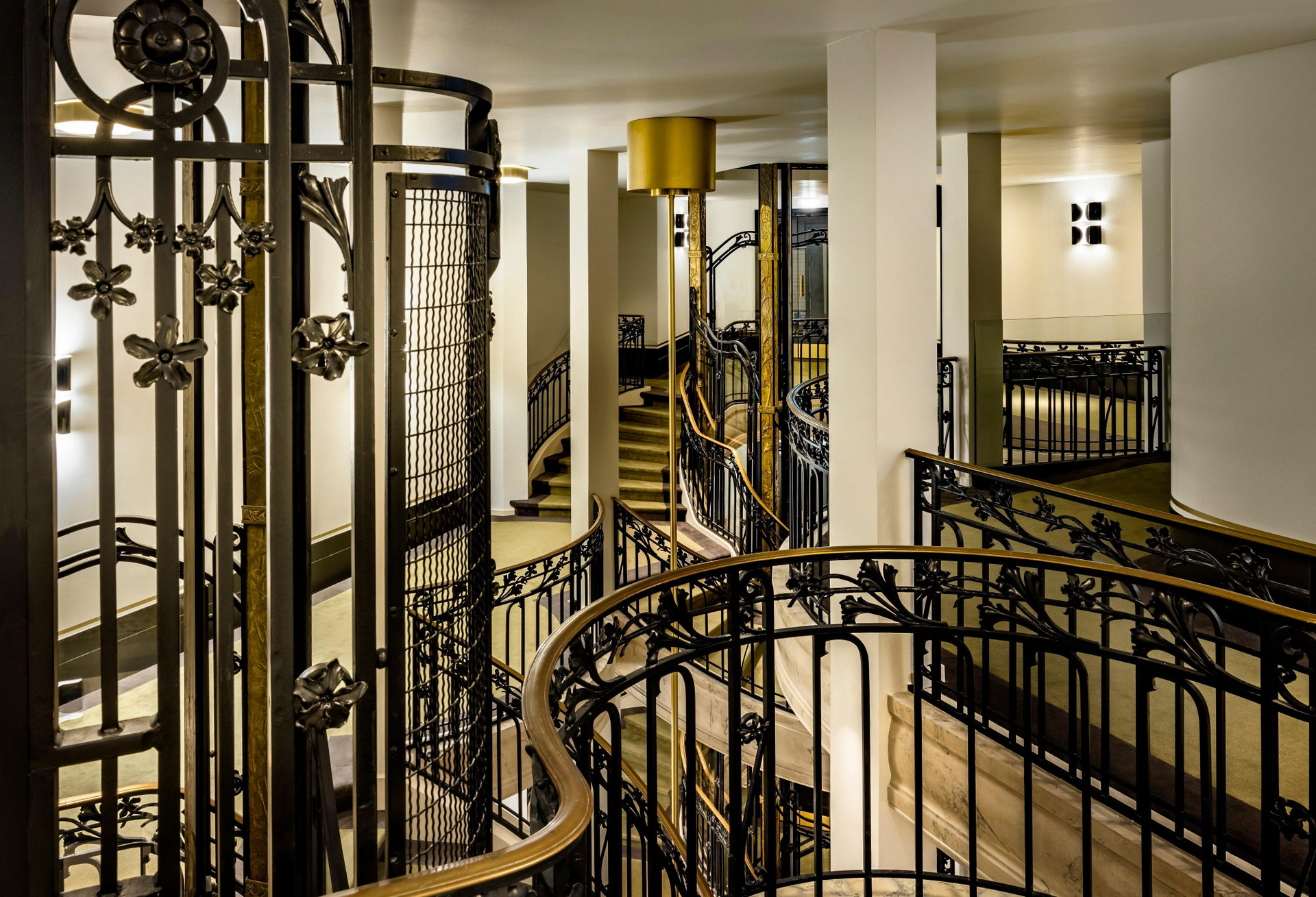 Vista Lobby Kimpton St Honoré Paris