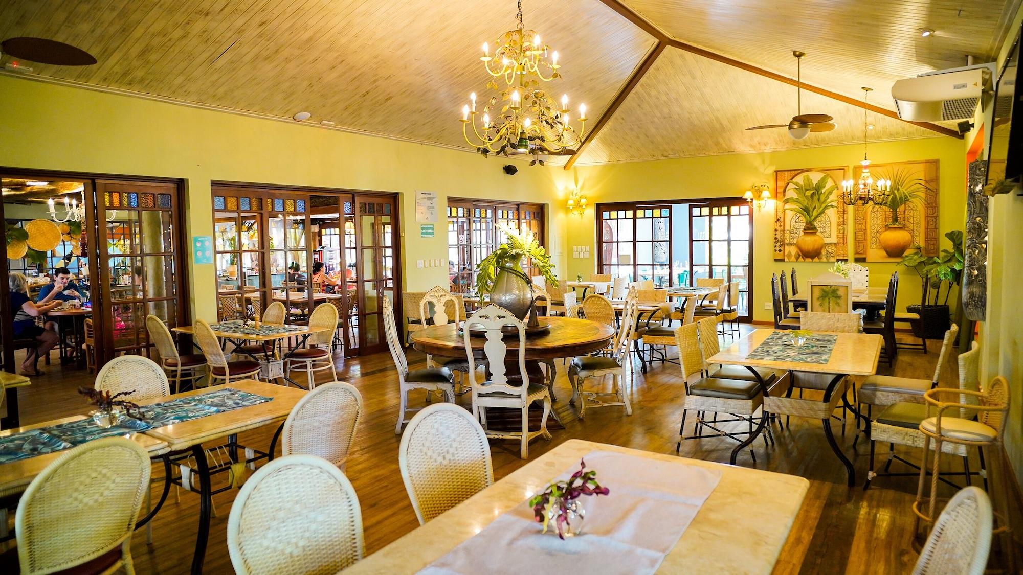 Restaurant Hot Beach Raízes