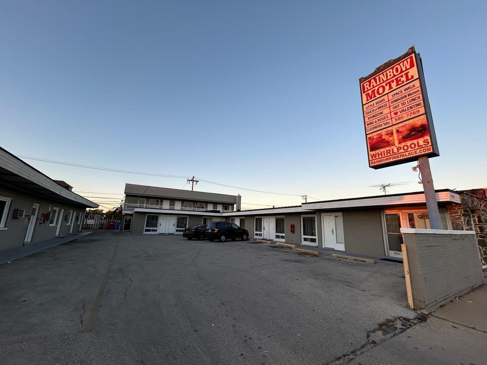Vista Exterior Rainbow Motel
