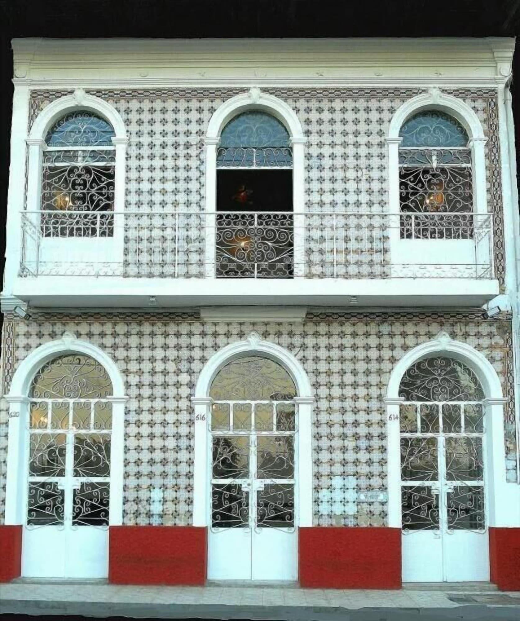 Vista Exterior Hotel Época