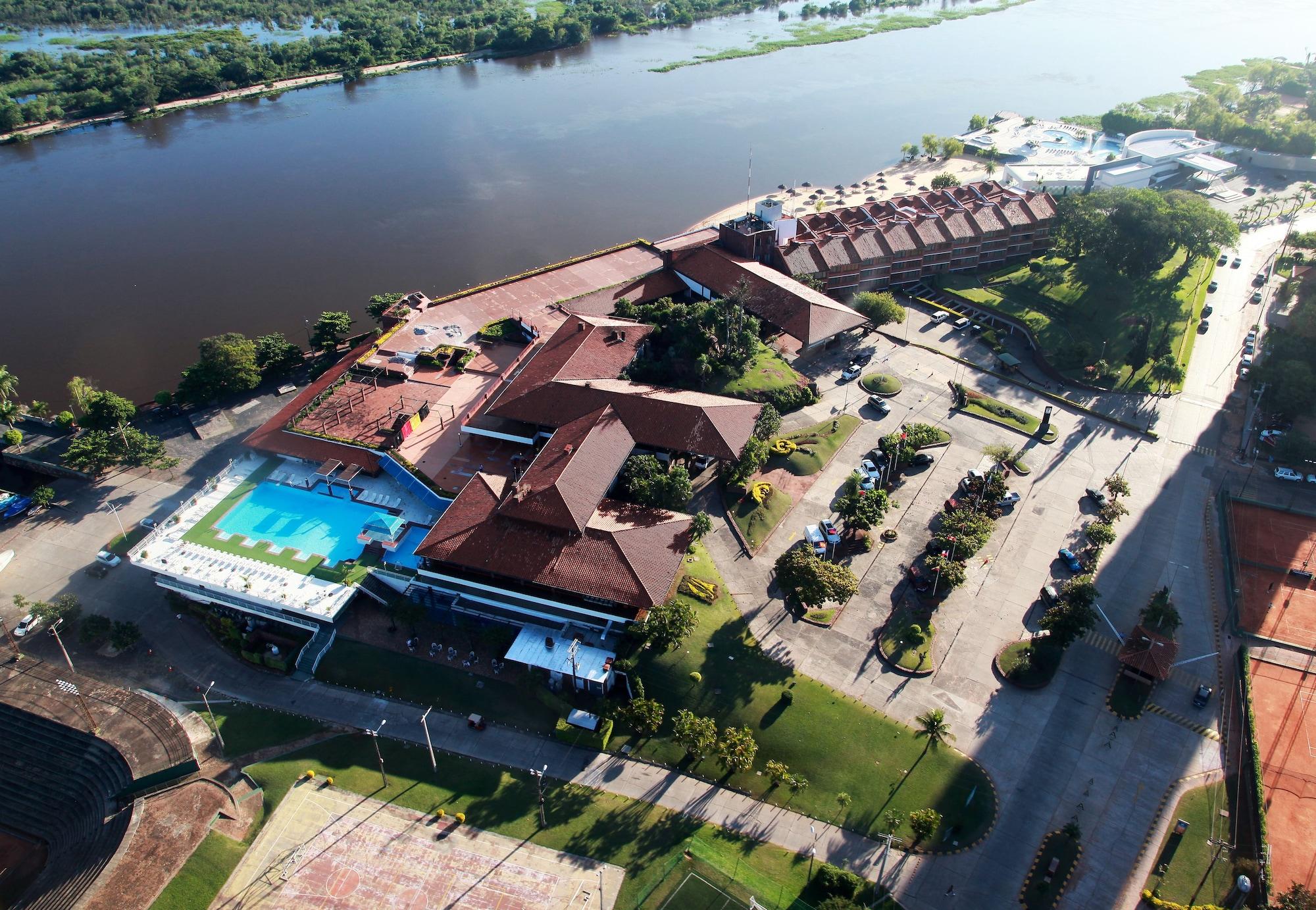 Vista Exterior Yacht & Golf Club Paraguayo, a Tribute Portfolio Resort