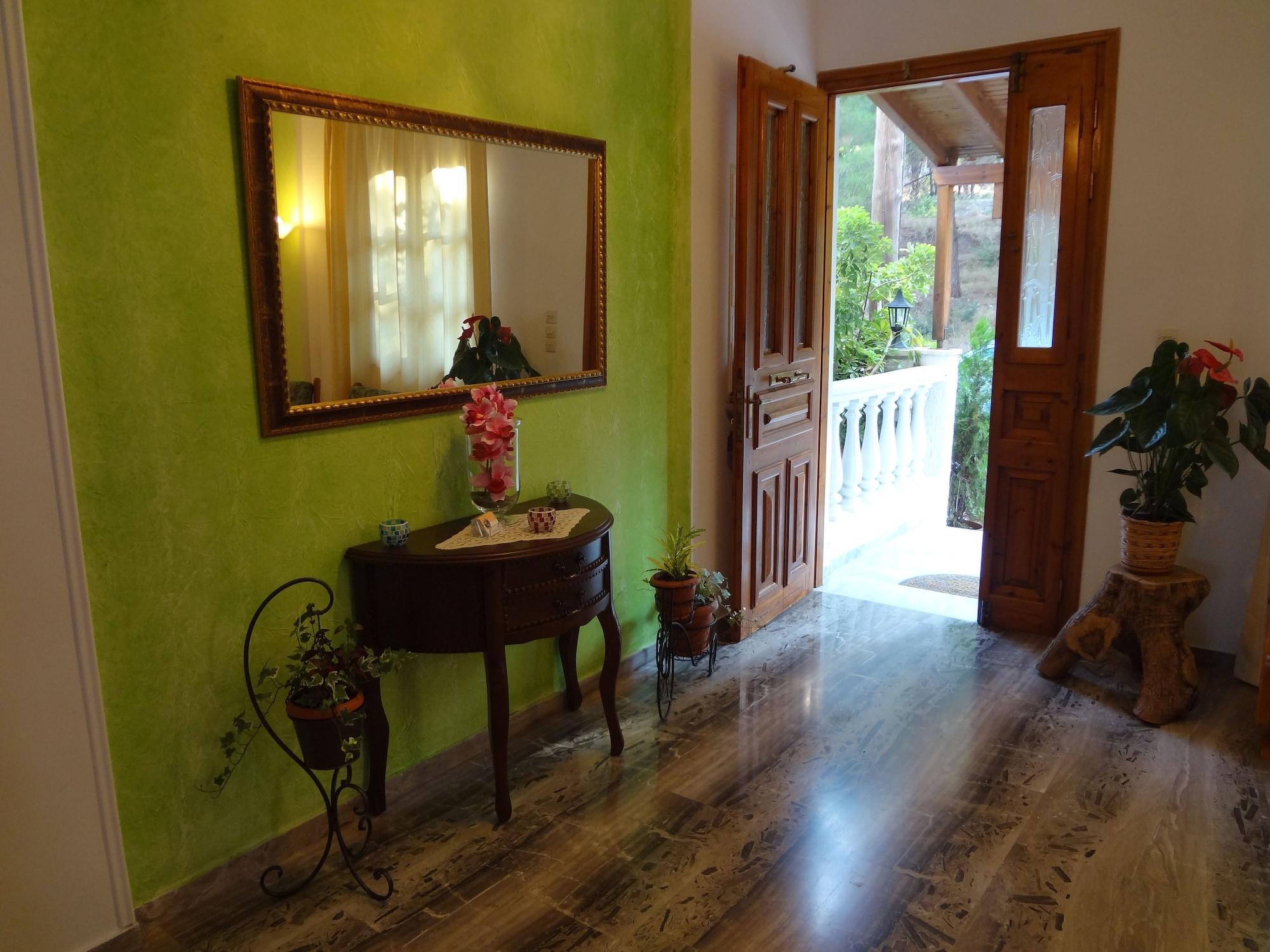 Vista Lobby Galini Pension