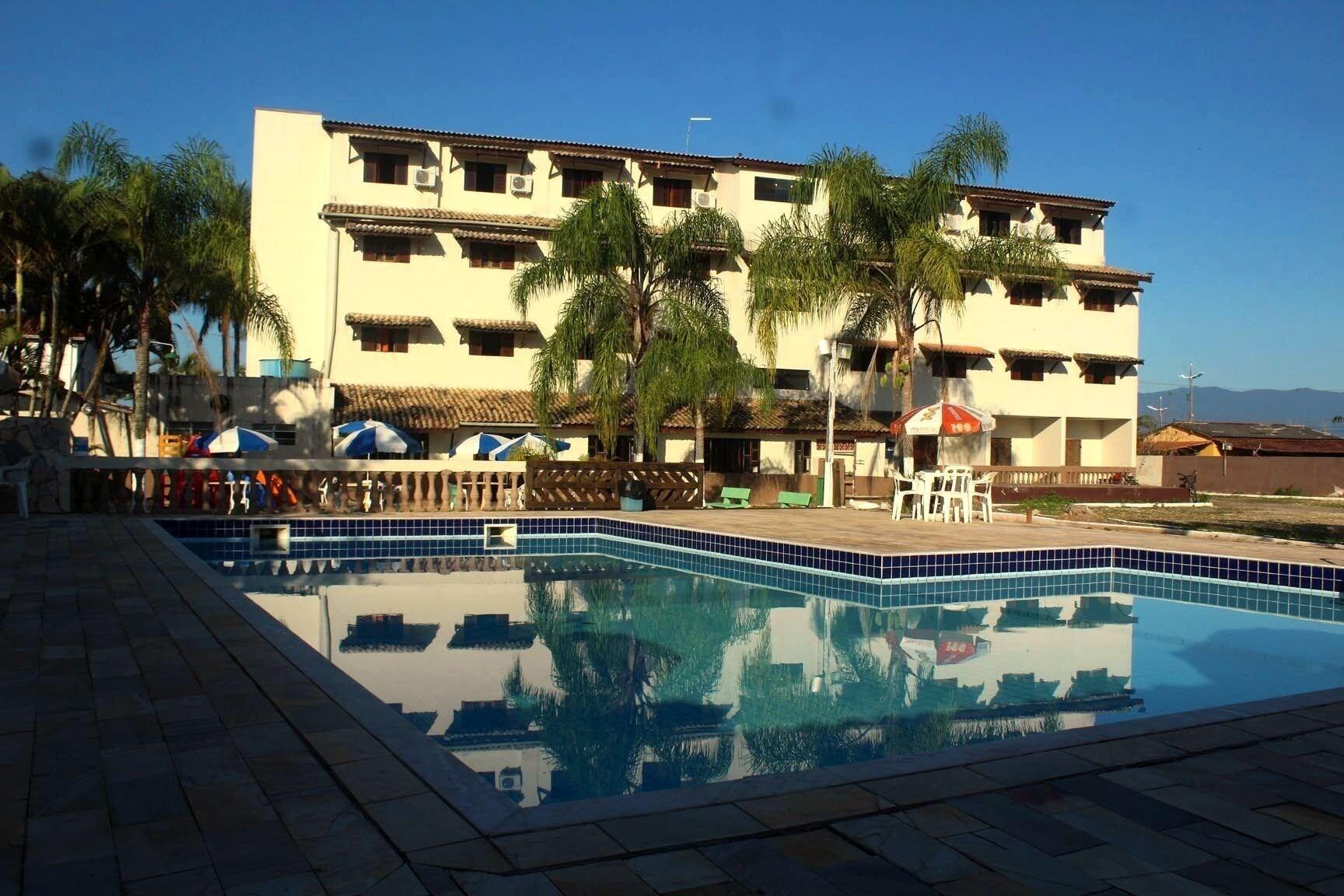 Instalaciones Recreativas Leviv Praia Hotel