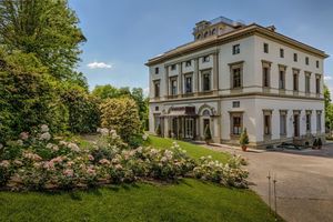 Paquete - Villa Cora