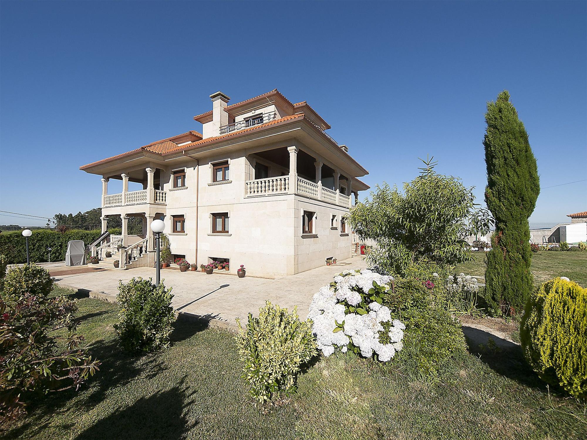 Varios Pensión Residencia A Cruzán - Adults Only