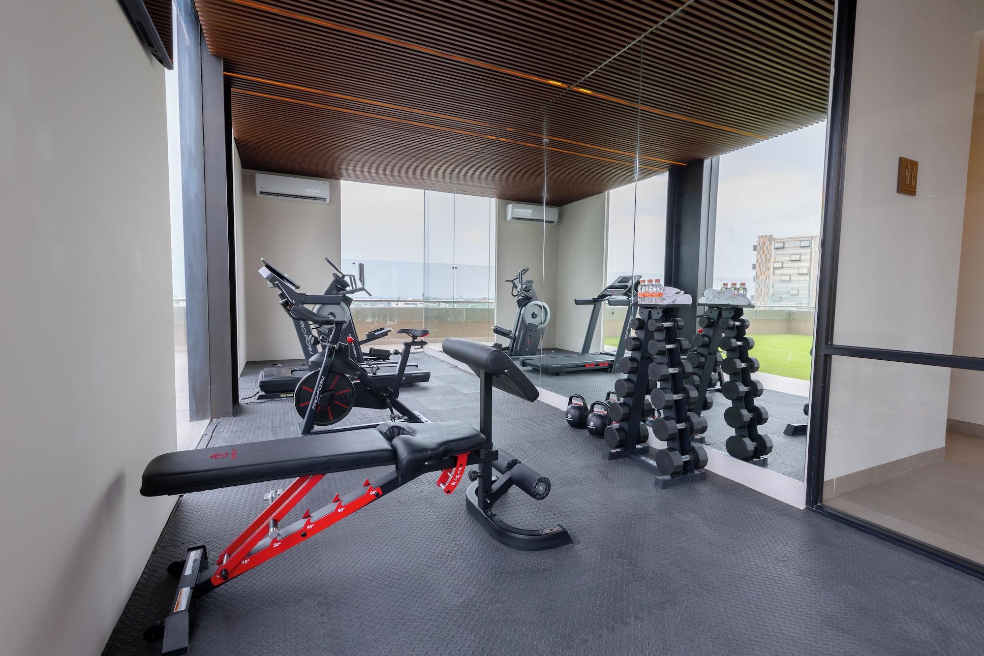 Gimnasio Hotel Noite Business Class