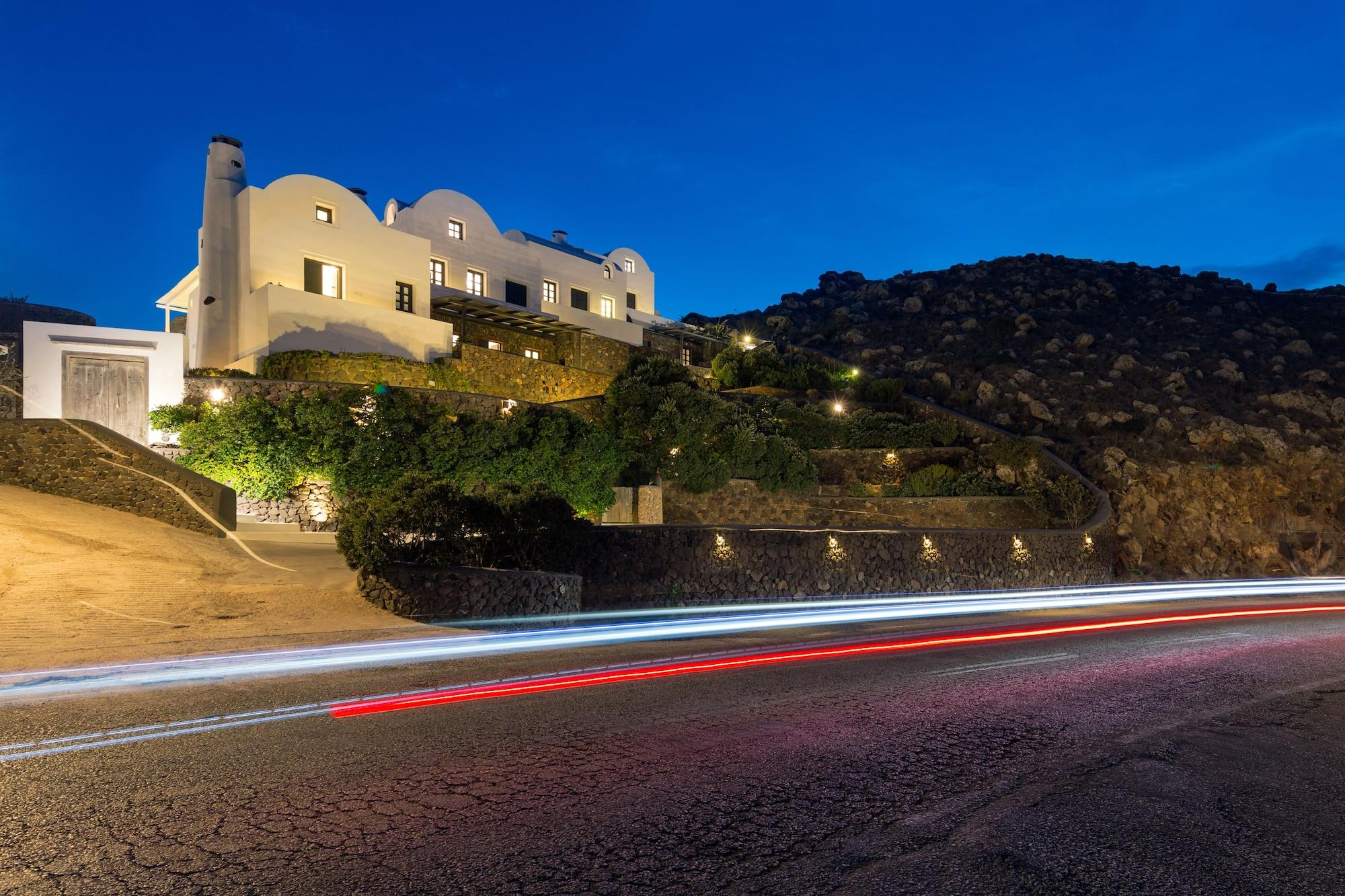 Vista Exterior Aenaon Villas