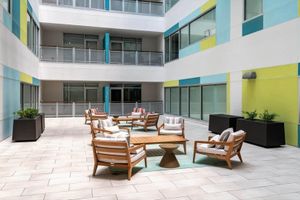 Renta temporal - Downtown Dallas CozySuites w/ roof pool, gym 4