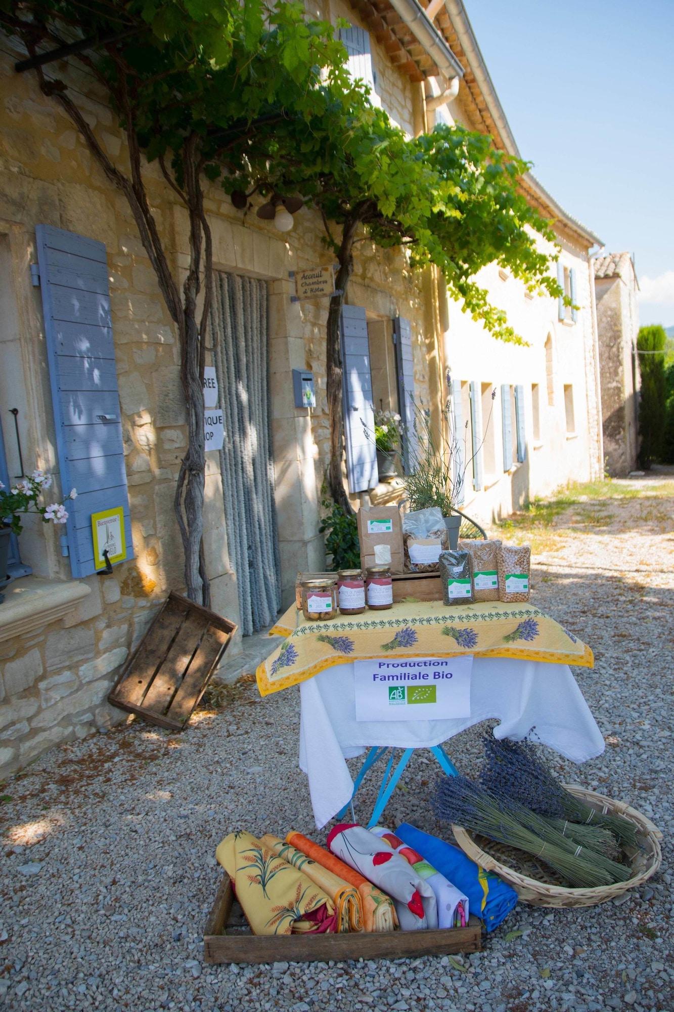 Vista Lobby La Bastide des Bourguets