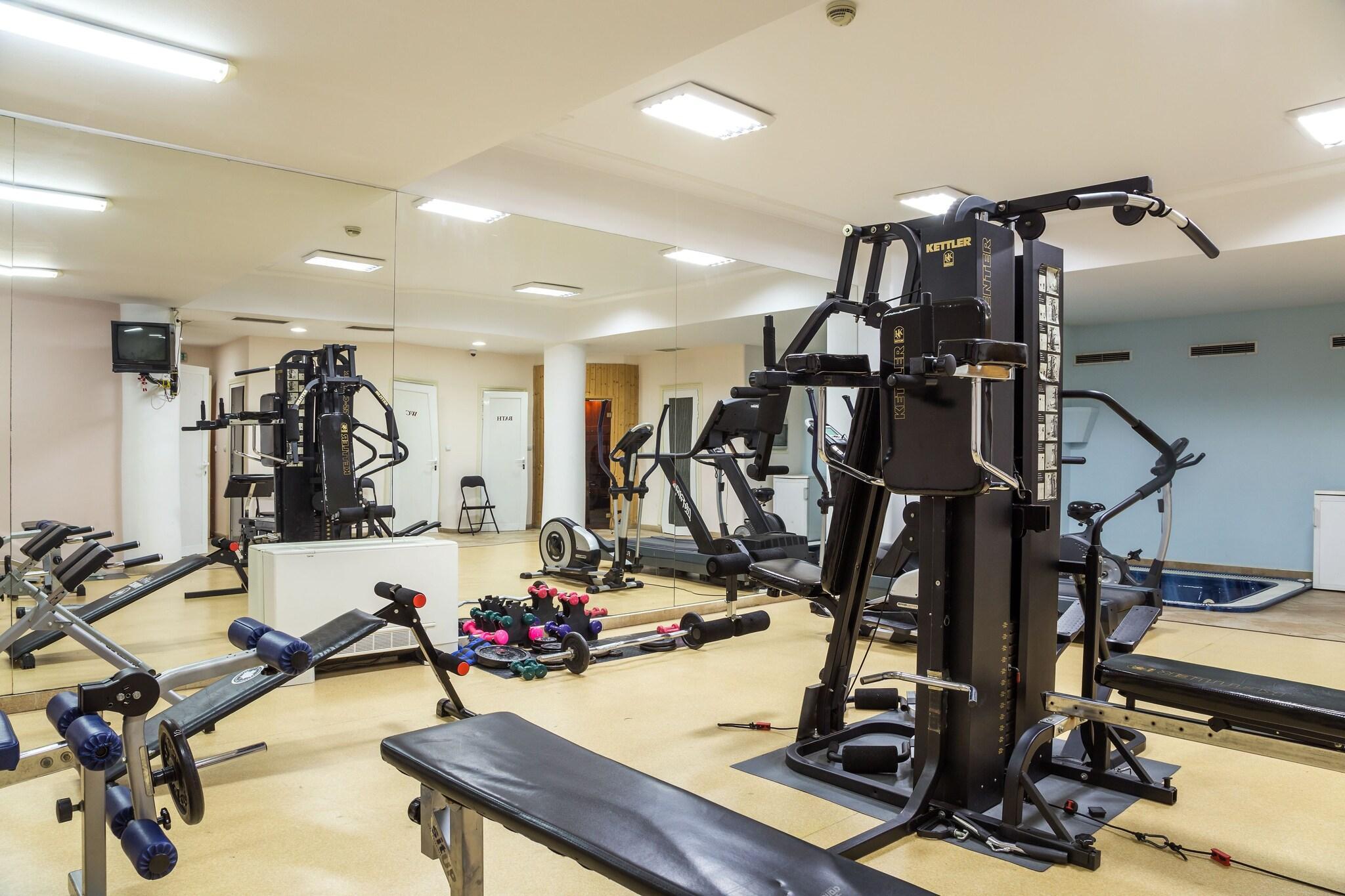 Instalaciones Recreativas Hotel Geneva